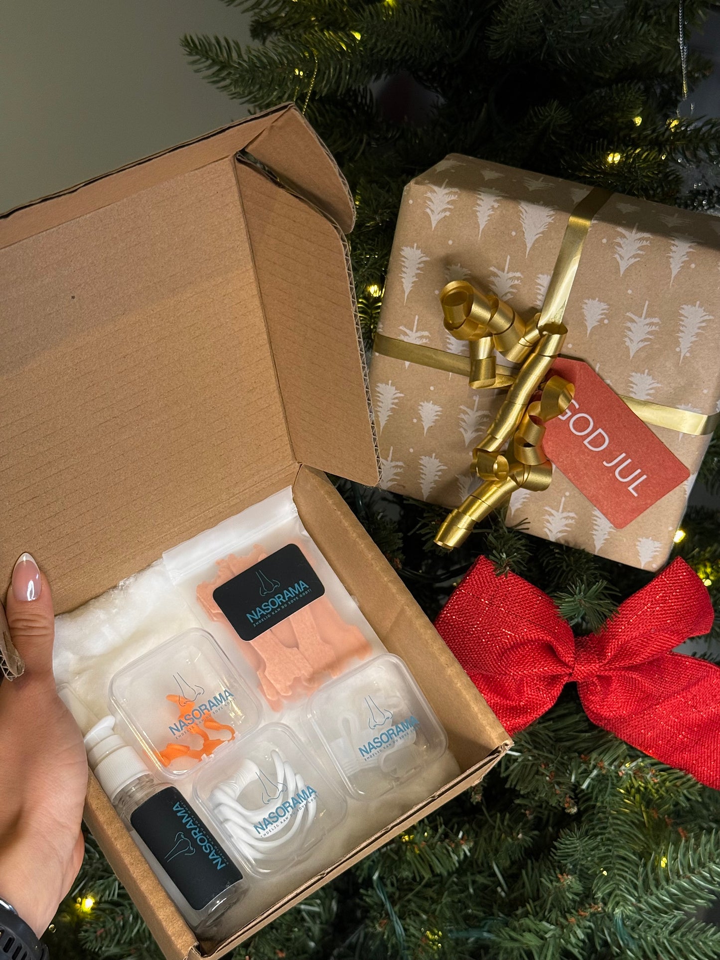 Gaveinnpakning - vi pakker gaven for deg!🎄